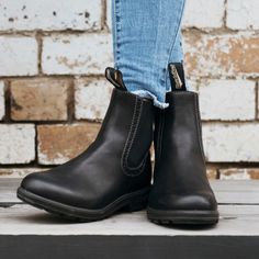 Voltan Black Leather Pull-on Boots, Women's Style 1448 - Blundstone USA Womens Casual Boots, Blundstone Boots, High Top Boots, Leather High Tops, Pull On Boots, Leather Pulls, Casual Boots, Women's Casual, Women's Style