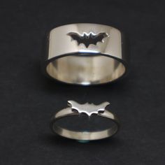 Matching Piercings Couple, Boyfriend Gifts Baseball, Bf And Gf Rings, Accessories For Men Aesthetic, Gifts For Alt Boyfriend, Cute Gifts To Buy For Your Boyfriend, Promise Rings For Him And Her, Creative Couple Gifts, Handmade Presents For Girlfriend