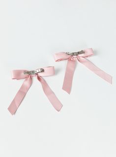 Hair bow 95% polyester 5% iron Silky material Silver-toned hardware Snap clip fastening Bow Accessories Hair, Pink Flower Accessories, Light Pink Accessories, Hair Bows Aesthetic, Coquette Hair Clips, Light Pink Hair Accessories, Pink Hair Bows Ribbons, Cute White Hair Accessories With Pink Bow, Coquette Accessories