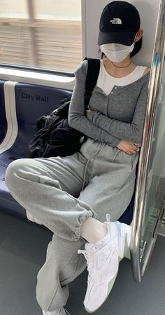 acubi fashion, acubi club, asian, korean, grunge, gray, black, cheegu (credits to the owner) Ulzzang Outfit, Outfit Inspo Casual, Grey Outfit, Pinterest Fashion, Style Korean