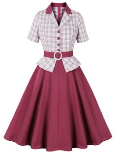 30-70% OFF✓ Fast Shipping✓Step back in time with Retro Stage's 1950s Lapel Glen Check Belted Dress. The classic glen check pattern paired with a stylish lapel and belt creates a sophisticated retro look that exudes timeless elegance. Wrap Dress Long, Vestidos Retro, Robes Vintage, 파티 드레스, Dress Women Elegant, Swimwear Dress, Vestidos Vintage, 1950s Dress, Party Dresses For Women