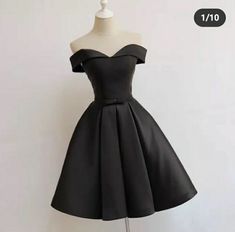 Black Dama Dresses For Quince, Short Black Party Dress, Dama Dresses For Quince, Black Short Homecoming Dress, Off Shoulder Prom Dresses, Robes Glamour, Dama Dresses, Satin Short, Prom Dress Inspiration