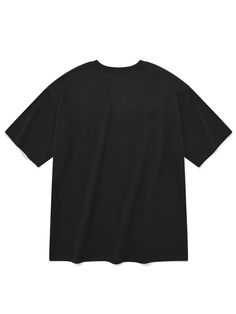 This is a casual and comfortable t-shirt that is made out of high quality cotton 100% fabric. With design detail of relaxed loose silhouette and minimal and clean logo print on the chest, it gives a casual and trendy mood.- Ribbed neckline- Logo print on the front chest- Tentar and tumble washed fabric- Woven label detail on the hem and cuff Black Casual T-shirt With Logo Detail, Black Relaxed Fit T-shirt With Branding, Urban Black T-shirt With Logo, Black Short Sleeve T-shirt With Front Logo, Urban Washed Black T-shirt With Logo Print, Clean Logo, Cleaning Logo, Woven Label, Ribbed Neckline