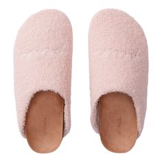 Pink Cozy-Plush Clogs Slippers Style: 26561944 Pink Off Sizes Various New With Tags Pink Cozy-Plush Clogs Slippers Size: Various Color: Pink **Product Description** Indoor/ Outdoor Cozy-Plush Clog Imported Style: 26561944 Composition Cork And Mixed Material Footbed Sherpa 100% Polyester Cozy Indoor Slip-on Clogs, Indoor Slip-on Synthetic Clogs, Indoor Synthetic Slip-on Clogs, Indoor Synthetic Clogs With Round Toe, Slip-on Indoor Clogs, Cozy Slip-on Clogs With Textured Footbed, Indoor Closed Toe Clogs With Cushioned Footbed, Comfortable Pink Clogs With Cushioned Footbed, Comfortable Indoor Clogs With Round Toe