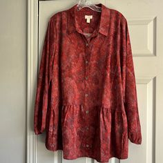 Oversized Blouse By Logo In A Size Xl. Beautiful Muted Pattern With Pearlized Buttons Down The Front. Sleeves Have Elastic Edging. I Love The Style! Measurements: 23” Across Chest, Underarm To Underarm 30” Long 24” Sleeve Length Comes From A Smoke Free Home. Thanks For Stopping By! (Color Most Like First Picture.) Oversized Red Button-up Blouse, Oversized Red Button-up Tops, Oversized Red Tops With Button Closure, Red Oversized Top With Button Closure, Oversized Red Fall Blouse, Oversized Red Tops With Buttons, Red Oversized Buttoned Tops, Lori Goldstein, Oversized Blouse