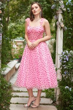 Dress With Hearts, 50s Prom Dresses, 50s Prom, Pink Heart Dress, Midi Prom Dress, Grad Outfits, Midi Bridesmaid Dress, Lovely Partner, Summer Items