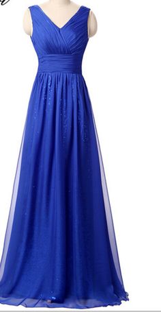 For special occasions, wear a blue long blue dress for a formal dress Grade Dresses, Dark Blue Prom Dress, Dress Blue Long, Prom Dress Gown, Blue Long Dress, Rangers Apprentice, Gown For Prom, Evening Fashion, Long Blue Dress