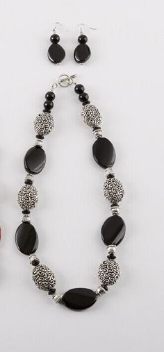 Women's Fashion Jewelry Set Necklace and Earring Set New - Black agates have imperfections Ornate Vintage Style Black Agate with Metal Alloy  Approx size necklace 18" Toggle bolt clasp Made in China Usa  Shipping  Nevada residents Pays Sales Tax I have described the item to the best of my ability, however may have overlooked something that may be important to you-Ask any & all questions before bidding Silver Jewelry With Round Beads For Fashion, Oval Agate Bead Jewelry With Gemstones, Oval Agate Bead Gemstone Jewelry, Elegant Round Agate Jewelry, Agate Jewelry With Oval Gemstone Beads, Elegant Agate Pendant Jewelry, Elegant Onyx Jewelry With Polished Beads, Elegant Jewelry With Oval Natural Stones, Elegant Oval Agate Jewelry