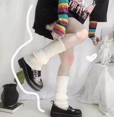 Color: White Foot Sock White Casual Mid-calf Socks, Casual Mid-calf Stockings For Winter, Casual Mid-calf Winter Stockings, White Harajuku Knee-high Socks, Trendy Winter Socks, Casual Mid-calf Stockings, White Harajuku Socks For Winter, White Harajuku Style Winter Socks, Trendy White Socks For Winter