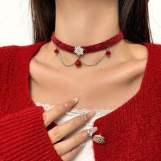 Length: 31-40cm Red Clavicle Chain Necklace For Party, Red Clavicle Chain Choker, Trendy Red Choker Necklace, Trendy Flower Choker Necklace Gift, Trendy Flower Necklaces For Party, Trendy Flower Choker Necklace As Gift, Trendy Flower Shape Necklaces For Party, Trendy Flower Choker Necklace (gift), Trendy Flower Choker Necklace For Gift