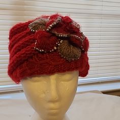 Women's Nwt Fashion Winter Hat. Hat Has Silver Studs Around A Knitted Flower. Hat Is Knitted. Black Baseball Hat, Fur Pom Pom Beanie, Fur Pom Pom Hat, Flapper Hat, Women Hats Fashion, Flower Hat, Wide Brim Fedora, Sun Hats For Women, Fair Isle Knitting