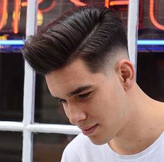 Modern Low Fade, Fade Haircuts For Men, Pompadour Fade, Drop Fade Haircut, Drop Fade, Hairstyle Tips, Pompadour Hairstyle