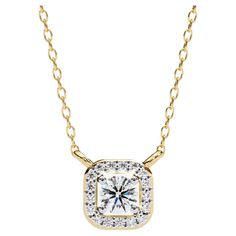 FEATURES • Gold Kt: 14K • Diamond Type: Natural Diamond • Total CTW: 0.30 • Total Number of Stones: 18 pc • Center Diamond Cut: Round Cut • Center Diamond Size: 0.25ct • Diamond Color: SI or better • Diamond Clarity: Near Colorless • Pendant Height: 6.5mm • Setting Type: Prong Setting • Comes in Jewel Frost packaging • Chain: 16-18 Inch Cable Chain (1mm) Elevate any occasion with our Square Halo Natural Diamond Pendant Gold Necklace. This stunning 14k gold necklace features a solitaire diamond floating surrounded by a delicate square halo, offering a modern twist on classic elegance. Perfect for bridal jewelry, a sister’s birthday gift, or a special celebration, this necklace combines timeless beauty with sustainable luxury. RELATED KEYWORDS Delicate Necklace, Solitaire Necklace, Floating Floating Necklace, Dainty Gold Necklace, Solitaire Necklaces, 14k Gold Necklace, Square Diamond, Pendant Gold, Simple Necklace, Delicate Necklace, Diamond Sizes