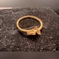 Dainty Dragon Ring Size: 7 Metal: Real 18k Yg With 750 Stamped Weight: 1.11grams Selling Per Pcs Not Per Gram Please Carefully Review Your Order Before Confirming Your Purchase. All Sales Are Considered Final. No Return, No Refund Policy. Engraved 22k Yellow Gold Rings, Luxury Yellow Gold Open Couple Rings, Luxury Yellow Gold Couple Open Rings, Elegant Gold Snake Ring Stamped 14k, Fine Jewelry 22k Gold Ring For Formal Occasions, 22k Gold Anniversary Ring, Luxury 22k Gold Ring Jewelry, Heirloom Yellow Gold Bangle Ring, Formal 22k Gold Rings Fine Jewelry