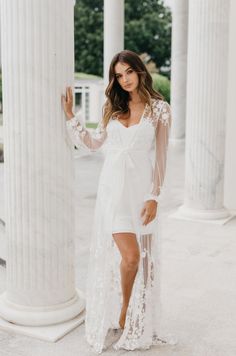 Robe And Flowers, Luxury White Delicate Lace Gown, Elegant Lace White Dresses, Womens Robe Romantic, Luxury Feminine White Floral Dress, Beautiful Bridal Robes, Lace Sleeve Robe, Lace Robe Dress, Wedding Robe Getting Ready Lace