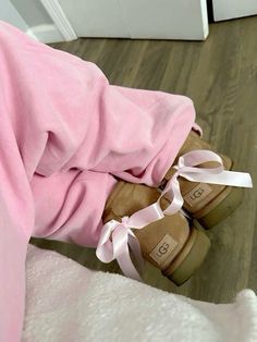 Uggs With Bows, Shoe Wishlist, Coquette Pink