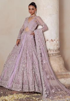 Pakistani Bridal Dress in Royal Long Tail Gown Style Long Tail Gown, Maxi Pakistani, Tail Gown, Net Gown, Gown Indian, Pakistani Bridal Dress, Net Gowns, Indian Suit, Pakistani Clothes Online