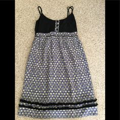 Girls Size 10 Navy And Black Geometric Print Sundress. Rey Casual And Breezy For The Hot Summer. There Are Black Ruffles At The Hem Dotti Dresses, Navy Sundress, Navy Print, Black Ruffle, Kids' Dresses, Hot Summer, Geometric Print, Black And Navy, Sundress