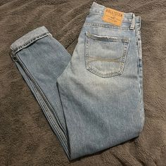 Smoke And Pet Free Home Jeans No Holes, Jeans Hollister, List Ideas, School Fits, Hollister Jeans, Christmas List, Hollister, Straight Leg, Color Blue