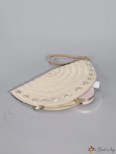 BirdinBag - Stylish Shell-Inspired Wristlet: Perfect Medium-Sized Straw Bag for Your Vacation Clutch Bags With Wrist Strap As Gifts, Summer Mobile Phone Bag Clutch In Pouch Shape, Summer Mobile Phone Pouch Clutch, Daily Use Clutch Bag With Wrist Strap, Handheld Bags With Wrist Strap For Gifts, Daily Use Clutch With Wrist Strap, Trendy Pouch Bag With Wrist Strap, Beige Handheld Clutch Mobile Phone Bag, Beige Handheld Clutch With Mobile Phone Bag