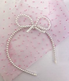 Pearl headband Pearl Hair Accessories Head Bands, Cute White Headband With Pink Bow, Pearls Headbands, Thick Pearl Headband, White Pearl Headband, Beaded Bow, Bow Hairband, Headband White, Pearl Bow