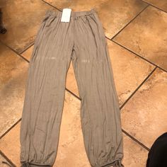 Be Yourself Pants Pants Color, Be Yourself, Track Pants, Pant Jumpsuit, Pants For Women, Jumpsuit, Track, Pants, Green