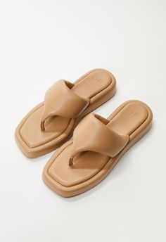 Padded thong strap Material: Faux Leather Heel Height: 1.25" Platform Height: 1.0" Closure: Slip On Imported. Fashion Shoes Sandals, Slip On Sandals, Faux Leather Heels, Girly Shoes, Gym Shoes, Carrie Bradshaw, Light Tan, Pretty Shoes, Shoe Dazzle