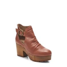 Densely Grained Wood Grounds This Perky Clog Bootie Fashioned With A Slouchy Vamp, Breezy Side Cutout And An Adjustable Buckle Strap. Style Name: Free People Suri Clog Bootie (Women). Style Number: 6107044 1. Brand Free People Color Sienna Leather Size 6, 7, 8, 9, 10, 11 Brand New Items 100% Authentic Line Through Name Tags (Inside Tag) Only Done To Prevent Store Returns B-C2 Leather Clogs With Stacked Heel, Casual Ankle-high Leather Heels, Fall Leather Clogs With Almond Toe, Leather Clogs With Stacked Heel And Almond Toe, Leather Sole Round Toe Clogs For Fall, Leather Round Toe Mules For Fall, Leather Mules With Round Toe For Fall, Casual Ankle-high Heels With Leather Sole, Leather Mules With Stacked Heel And Round Toe