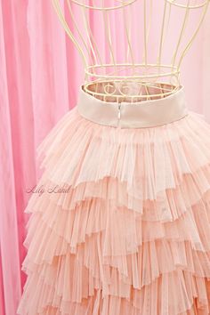 Woman Gown, Gown Wedding Guest, Woman Skirt, Holiday Skirt, Prom Photoshoot, Gown Bridesmaid, Puffy Skirt, First Birthday Dresses, Christmas Wear