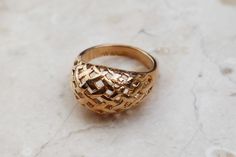 Vintage 18k Gold Electroplated Dome Ring Lovely vintage 18k gold plated ring in a dome shape with a open weaved detailing. Hallmarked DO - Dolphin Ore Collection - New old stock. Nickel Free. Variety of sizes available! ♡ SHOP POLICIES ♡ ♥ All items are vintage and have been pre-loved. Any noticeable flaws or imperfections in the jewelry will be called out in the description. Every item has a story - which is why we love vintage! ♥ We offer free, same-day shipping on all items. ♥ We are happy to Gold Dome Ring, Vintage Silver Rings, Layered Rings, Dome Ring, Silver Stacking Rings, Domed Ring, Square Earrings, Plated Ring, Open Weave