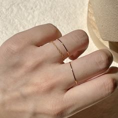 Finger Ring For Women, Ring Settings Types, Gold Color Ring, Knuckle Ring, Couple Ring, Trendy Ring, Knuckle Rings, Wedding Band Sets, Simple Fashion