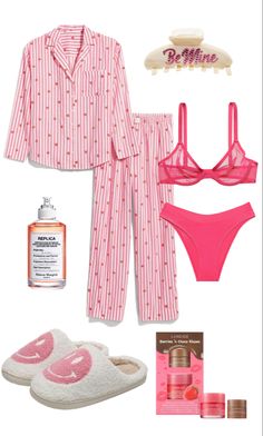 Cute Outfits For Home, Valentines Pjs, Cute Home Outfits, Classy Loungewear, Cute Lounge Outfits, Instagram Planning, Lounge Outfits, Pajama Fashion, Cute Sleepwear