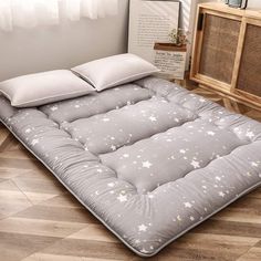 PRICES MAY VARY. Cover Material: Microfiber| Filling Material: Polyester + High-density base support foam | Twin Size: 39" wide x 80" long | Weight: 10 lbs WAHT INCLUDED IN THE PACKAGE: The whole set include 1 futon mattress, 1 same color mattress cover, 1 pair of bandage, 1 storage bag. With the mattress cover, you will no longer have to worry about the clean issue of the mattress, which can greatly improve the durability of the mattress. For better storage and carrying, the mattress are equipp Bedroom Futon, Japanese Mattress, Floor Futon, Tatami Floor, Japanese Bed, Japanese Floor Mattress, Bed With Mattress, Japanese Futon, Camping Mattress