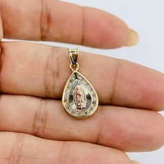 ❤️ 10k Solid Gold Pendant Virgin Mary   ❤️  16mm ❤️ Yellow, rose, and white gold Necklace Not Included New jewelry  ❤️ Medalla de la Virgen María  pequeña  ❤️ Dije de Oro de 10 Kilates - 3 tonos - la Virgen de Guadalupe  ❤️ Dije de Niño niña o mujer  ❤️ 16 milimetros  Stock #3774 White Gold Necklace, White Gold Necklaces, New Jewelry, Yellow Rose, Virgin Mary, 10k Gold, Gold Pendant, Pendant Necklaces, Solid Gold