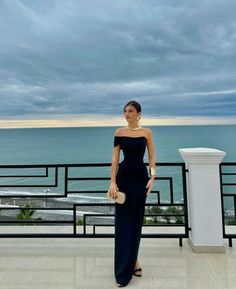 Elegant Off Shoulder Dress For Gala, Elegant Off-shoulder Dress For Gala, Elegant Off-shoulder Evening Dress For Gala, Elegant Floor-length Off-shoulder Dress For Night Out, Elegant Floor-length Off Shoulder Dress For Night Out, Elegant Off-shoulder Gala Evening Dress, Elegant Off Shoulder Maxi Dress For Cocktail, Elegant Sleeveless Off Shoulder Dress For Gala, Elegant Off Shoulder Evening Dress For Formal Occasions