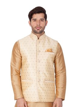 Vastramay brings to you this Stylish yet Comfortable Men Gold Men Woven Jari Jaquard Blended Cotton Modi Jacket. Adorn it for a perfect Classy and Trendy look. Pair it with a juti or a mojari for the Royal look. Product Features : Top Color: Gold Top Fabric: Cotton Blend Lining Material: Cotton Satin Product Type: Modi Nehru Jacket Hemline: Straight Fabric Purity: Blended Weave Pattern: Jacquard Placket: Button Placket Collar: Mandarin Collar Sleeves: Sleeveless Nehru Jacket For Men, Christmas Father, Nehru Jacket, Man Weave, Royal Look, Nehru Jackets, Woven Jacket, Ethnic Dress, Mens Wear