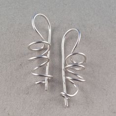 STERLING SILVER SPIRAL coil earrings . by CecileStewartJewelry Conch Earring, Spiral Earrings, Argentium Silver, Threader Earrings, Small Earrings, Everyday Earrings, Simple Earrings, Unique Earrings, Gold Rose