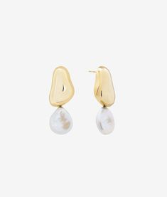 Shashi Carter Pearl Drop Earring - SHASHI Pearl Earrings Pearl Drop Earrings Gold, The Carter, Pearl Earring, Drop Earring, Pearl Drop Earrings, Gold Pearl, Pearl Drop, Plate Sets, Freshwater Pearls