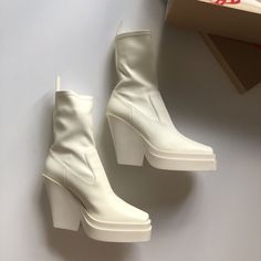 New ! Size 39 Fabric: Faux Leather Angular Wedge Heel And Square Toe Fleece Lining Pull Tabs Made In Italy Gia Borghini Texan Ankle Boots Ivory White Italy 39 Nib $525 White Leather Wedge Heel Boots, White Leather Wedge Boots, White High Ankle Platform Boots For Spring, White Heeled Boots With Sculpted Heel And Pointed Toe, White Leather Wedge Boots With Round Toe, White Pointed Toe Heeled Boots With Sculpted Heel, White Pointed Toe Boots With Sculpted Heel, White Platform Boots With Wedge Heel, White High Heel Platform Boots For Spring