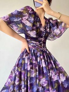 Cute Colorful Dresses Short, Short Wedding Guest Dress, Gaun Koktail, Dubai Safari, Aesthetic Dress, Elegant Dresses Classy, Trendy Dress Outfits, Fairytale Dress, Fancy Outfits