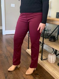 The Erica Pull-On Pants are a straight leg pull on comfy pant that you are going to love! 30" inseam. Buckle Bunny, How To Wear Leggings, Fleece Leggings, Comfy Pants, Love To Shop, Bamboo Fabric, Pull On Pants, Fashion Blogger, Tunic Tops