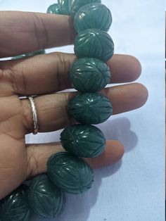 15'' Emerald Beryl AA+ 961 Carat Fine Quality Emerald Pumpkin 18-22mm Beads Gemstone adjustable cord Necklace Stone : emerald beryl Shape :- fancy Pumpkin Necklace - 15 inch 1 line string Size :- 18mm to 22mm Weight :- 961 carat Polish :- Handmade color - green makes a great gift for your loved ones. It is known as the 'love stone' as the message it emits is the strong vibration of unconditional love, joy, warmth and healing. As quartz crystals are profound amplifiers of energy, it may help to k Pumpkin Beads, Pumpkin Necklace, Pumpkin Bead, Carnelian Bracelet, Gem Shop, Necklace Stone, 108 Bead, Quartz Crystals, Little Flowers