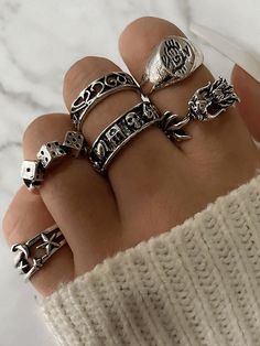 6pcs Vintage Skull Ring - AnotherChill Grunge Ring, Edgy Accessories, Edgy Jewelry, Vintage Dragon, Ootd Outfits, Vintage Skull, School Clothes, Dope Jewelry, Funky Jewelry