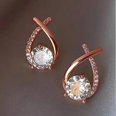 Newstunning!! Cz Decor Earrings In Rose Gold Plating. Post Backings With Lock Closures. Very Very Shiny And Brilliant!! Perfect As A Gift Or For Yourself. Very Unique And Different. Suitable For All Occasions. Suitable For Most Ages. Nwt Sparkling Rose Gold Jewelry For Evening, Sparkling Rose Gold Evening Jewelry, Rose Gold Round Earrings For Party, Rose Gold Earrings With Rhinestones And Cubic Zirconia, Rose Gold Cubic Zirconia Earrings With Rhinestones, Rose Gold Earrings With Rhinestones, Rose Gold Rhinestone Cubic Zirconia Earrings, Elegant Rose Gold Diamond Earrings With Sparkling Stones, Sparkling Rose Gold Earrings For Anniversary