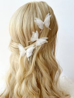 Add a touch of whimsy to your look with these delicate "Flower Girl" silk organza butterfly hairpins. The set includes three butterfly hair clips that are perfect for any spring or summer wedding, adding a romantic and dreamy touch to your hairstyle. Made of high-quality silk and organza materials, these butterfly bridal hairpins are a unique and eye-catching accessory that will make you feel like a true fairy tale princess. Each butterfly hair clip is carefully handcrafted with attention to det Organza Butterfly, Butterfly Hair Accessories, Silk Butterfly, Butterfly Hair Clips, Fairy Hair, Cute Gifts For Her, Butterfly Wedding, Hair Adornments, Butterfly Hair Clip