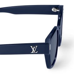 LOUIS VUITTON® - Lv Confidence Square Sunglasses - Navy Blue Navy Blue Sunglasses, Navy Sunglasses, Micro Bags, Lv Logo, Louis Vuitton Official Website, Louis Vuitton Sunglasses, Blue Glasses, Trunk Bag, Blue Sunglasses