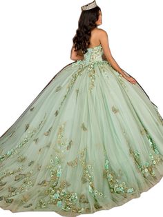 Princess Style Green Ball Gown For Sweet 16, Green Princess Tulle Quinceanera Dress, Princess Green Ball Gown For Quinceanera, Princess Style Green Ball Gown For Quinceanera, Green Ball Gown For Sweet 16 And Prom, Green Tulle Ball Gown For Sweet 16, Green Ball Gown For Sweet 16 And Prom Season, Organza Ball Gown For Sweet 16, Organza Quinceanera Dress