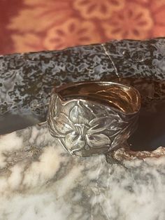 I've always been fascinated by art nouveau patterns. I just love them! So I turned my passion into wearable art! Vintage art nouveau floral spoon ring, size 7 in sterling silver. Art Noveau Ring, Art Nouveau Engraved Ring, Art Nouveau Engraved Ring Jewelry, Art Nouveau Rings With Intricate Design, Art Nouveau Sterling Silver Rings As A Gift, Art Nouveau Sterling Silver Rings As Gift, Silver Art Nouveau Ring As Gift, Silver Art Nouveau Ring For Gift, Art Nouveau Silver Ring Jewelry