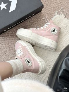 Tas Celine, Cute Converse, Pretty Sneakers, Colorful Sneakers, Dr Shoes, Preppy Shoes, Pretty Shoes Sneakers, Cute Shoes Heels, Kawaii Shoes