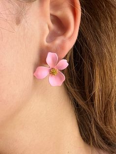 These Gorgeous Pink flower earrings are lightweight and comfortable to use.  Material:   Enamel petals 18k gold pated center silver post Perfect for spring or summer style fashion. Summer Jewelry With 3d Flower Shapes, Spring Flower Shaped Jewelry With 3d Flowers, Delicate Flower Earrings For Spring, Feminine Flower-shaped Earrings For Gifts, Feminine Blossom Jewelry For Spring, Dainty Spring Flower Earrings For Pierced Ears, Delicate Flower Charm Earrings For Spring, Delicate Flower-shaped Earrings For Spring, Delicate Flower Shaped Earrings For Spring